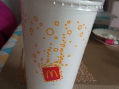 麦咖啡制作台-麦当劳(杭州东站高铁店)