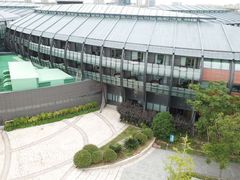 -上海滴水湖皇冠假日酒店