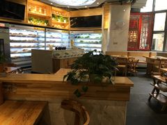 -袁记串串香(川师店)