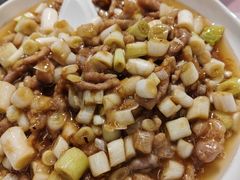 鱼香肉丝儿童版-洪霞餐馆·川菜·鲜货现炒(两江春城店)