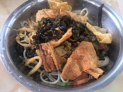 干捞螺蛳粉-凤张螺蛳粉·爽口粉(跃进路总店)