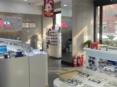-利明眼镜(顺河路店)