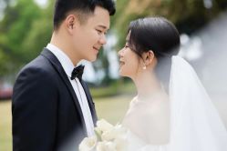 -黑马婚纱摄影