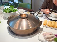 -烹然四季椰子鸡火锅(姚家园万象汇店)