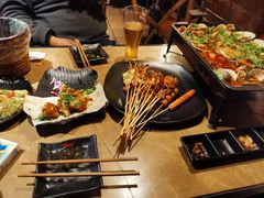 -何师烧烤Pro ·江湖川菜·小龙虾·精酿(太古里旗舰店)