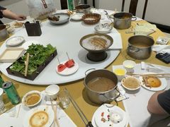 -皇城老妈·大连海鲜火锅(港湾店)