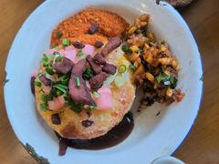 -包整·丝娃娃(一览甲秀楼风景店)