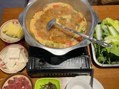-干老庆贵州留一手烤鱼·地摊火锅(财经大学店)