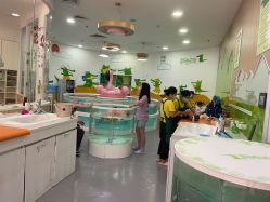 -鳄鱼泡泡游泳馆(新DNA购物中心店)