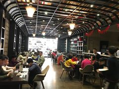 -钟书阁(松江泰晤士小镇店)