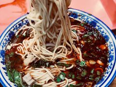 牛肉面-伊穆祥牛肉面总店·清真