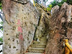 -罗田薄刀峰风景区