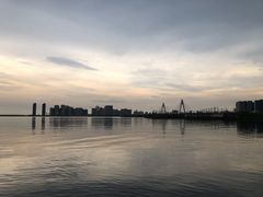 -万绿园