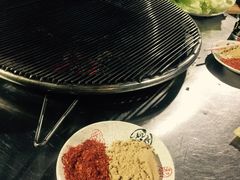 -小辣椒汤锅烧烤(温泉南街店)