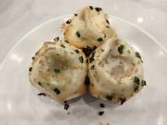 -老西白点心店