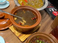 -有红鸡毛店·川菜(建设路店)