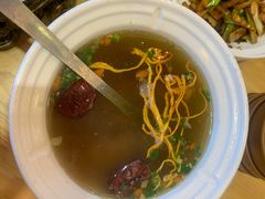 -小六汤包砂煲菜(文景路店)
