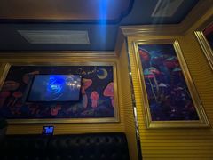 -自由港KTV(王子公主金平店)