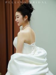 -派丽莫Pellimo原创设计婚纱品牌