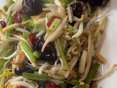 -鲁南仔·滕州炒鸡(经三路店)