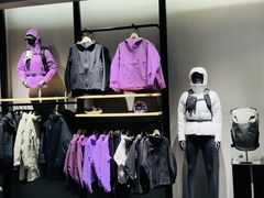 -凯乐石KAILAS(万国奥特莱斯店)