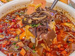 -四川小胡子海鲜(丁村万人海鲜广场店)