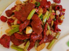 小炒黄牛肉-博雅渔港·融合菜(维也纳国际大酒店)