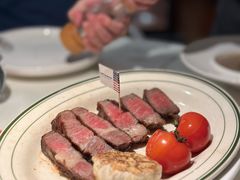 -MONICH牛排融合餐厅(和义大道购物中心店)