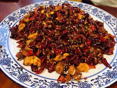 -黄桷树曹家私房菜(江与城店)