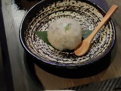 -湊湊火锅·茶憩(杭州湖滨银泰in77店)