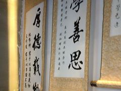 -荒岛实景沉浸密室(江汉路1店)