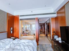 -上海雅居乐万豪侯爵酒店