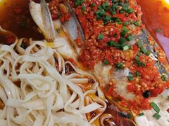 -湘当有饭剁椒鱼头(昆山招商花园城店)