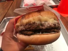 -FATBURGER 特富客汉堡(外交公寓店)