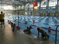 -奥冠体育华师附中恒温游泳馆