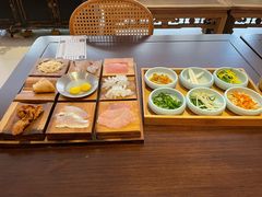 -银米·云南传统过桥米线(双廊黑金冠店)