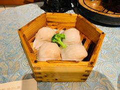 原汁笋尖虾饺皇-巴扎美食·新疆菜·西域歌舞表演餐厅(新疆大厦店)