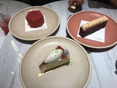 -LE SAPHIR 莎菲尔菓子(和兴店)
