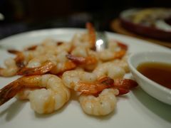 手剥河虾仁-蝶园·装修中(BFC外滩金融中心店)