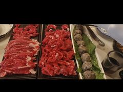 -小牛家村·贵州黄牛肉火锅(梦想小镇二分店)