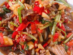 小炒牛肉-笨罗卜浏阳菜馆(星沙店)