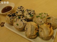 虾仁&鲜肉生煎-咬不得高祖生煎·简餐(高银街店)