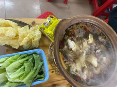 -威邵鸡煲(西华路总店)