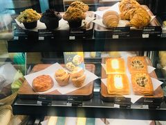 -星巴克(中远两湾城店)
