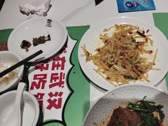 -鑫小城故事·藕汤·家常菜(台北一路总店)