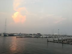 -东港音乐喷泉广场