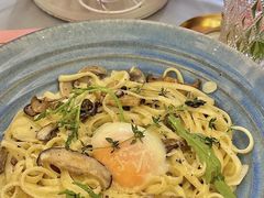 -秘密旅行Bonjour(黑金冠 江南西店)