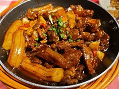 -韵味湘肴·小炒黄牛肉(五一广场美食地标店)