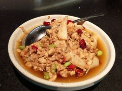 特色虾皮臭豆腐-老头儿油爆虾·知味杭州(爱琴海购物中心)