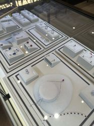 点击看大图 -Cindy Jewelry·钻戒·彩色宝石